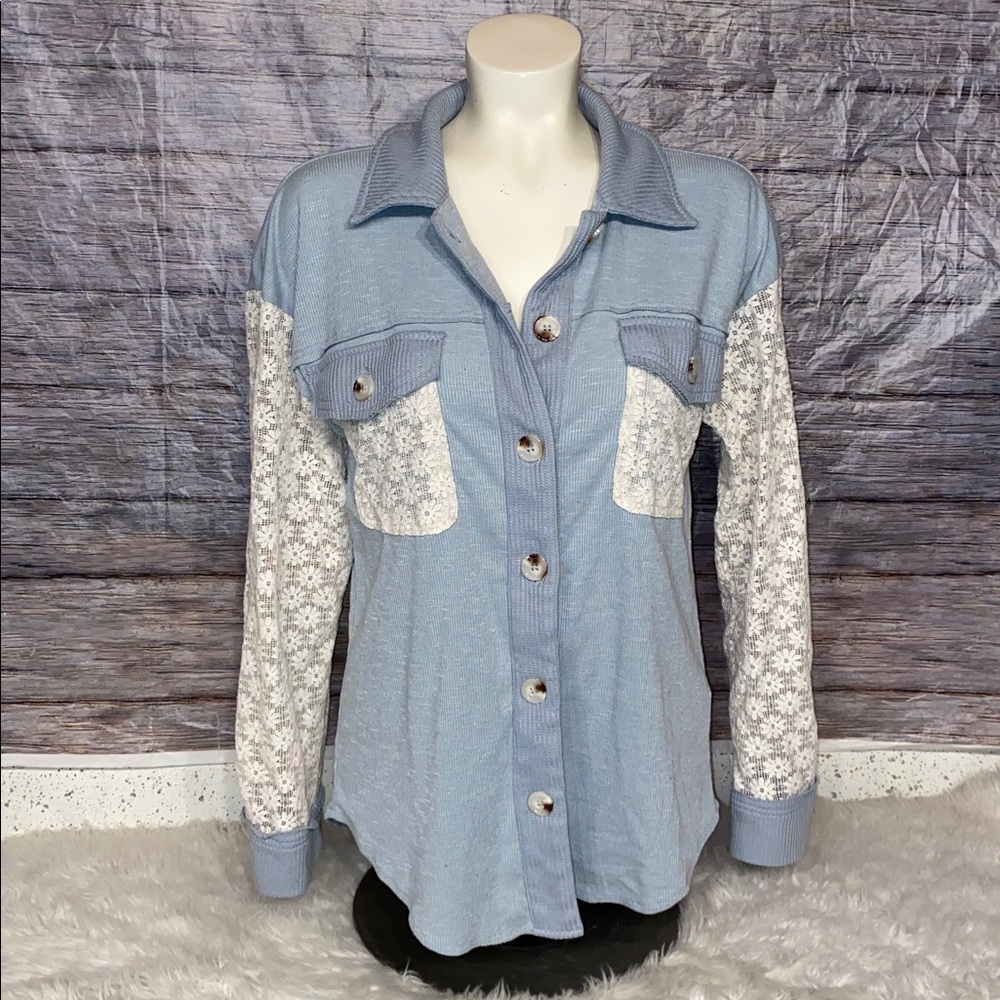 Hem & Thread Light Blue Button-Down Shirt Lace Accents - Picture 7 of 11